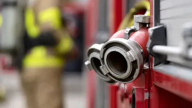 Strażacy z Gniezna dostali sprzęt za 100 tysięcy złotych